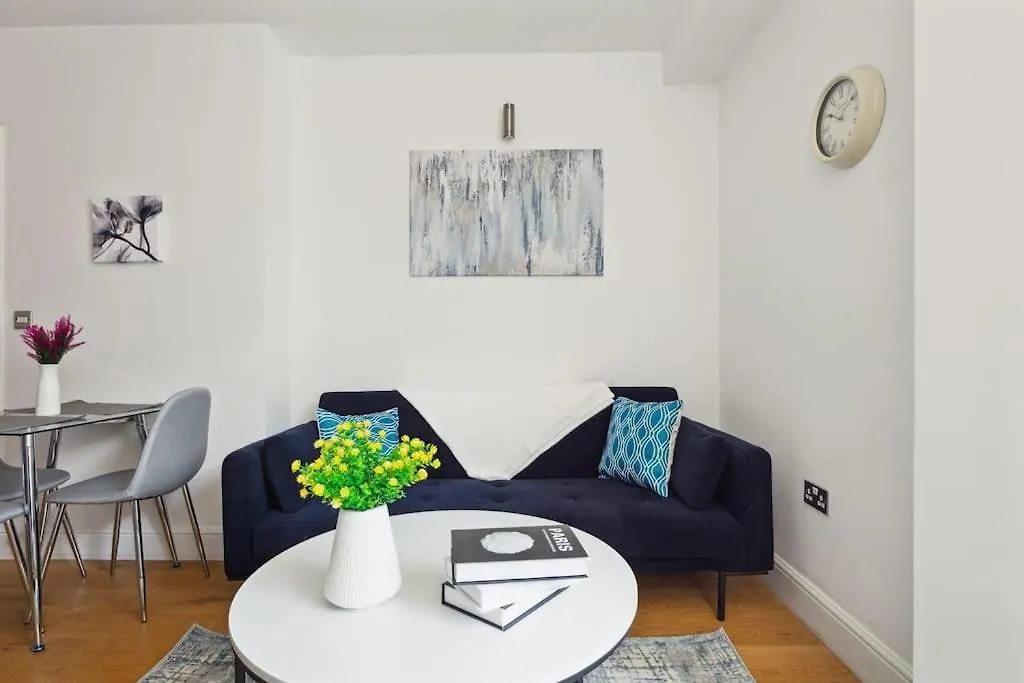 Apartment Ferienwohnung Luxury Urban Living - 1 Bdr London